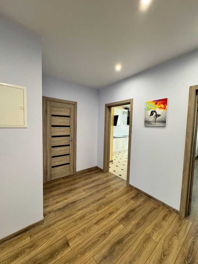 Продажа 2-комнатной квартиры 76 м², Ревуцкого ул., 40Г