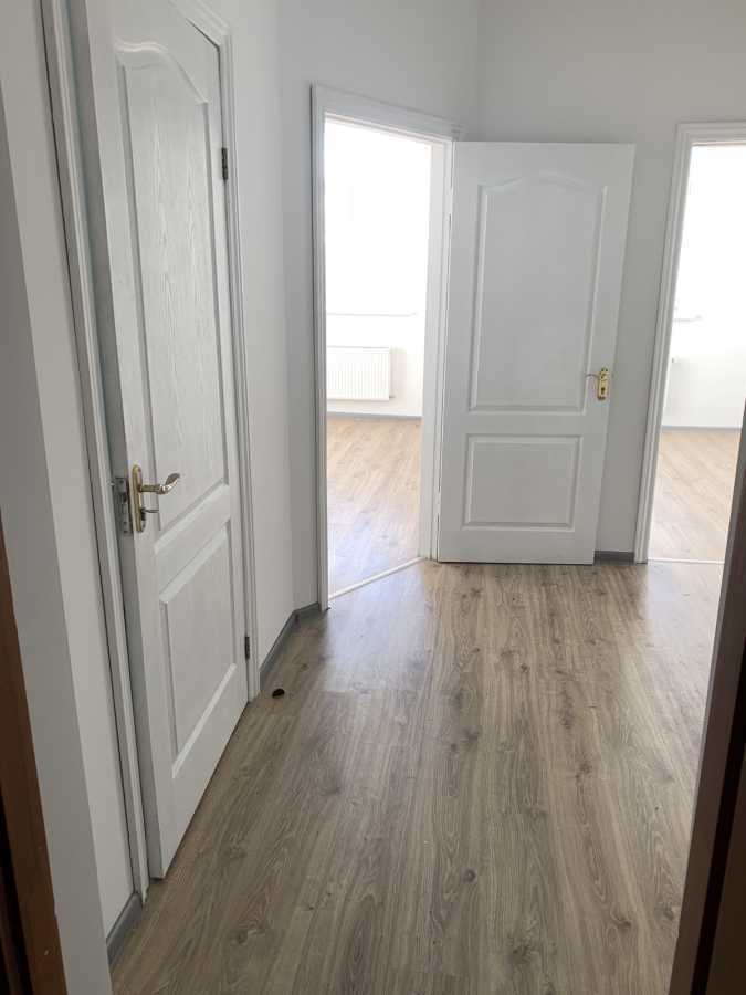 Аренда офиса 42.5 м², Викентия Хвойки ул., 21