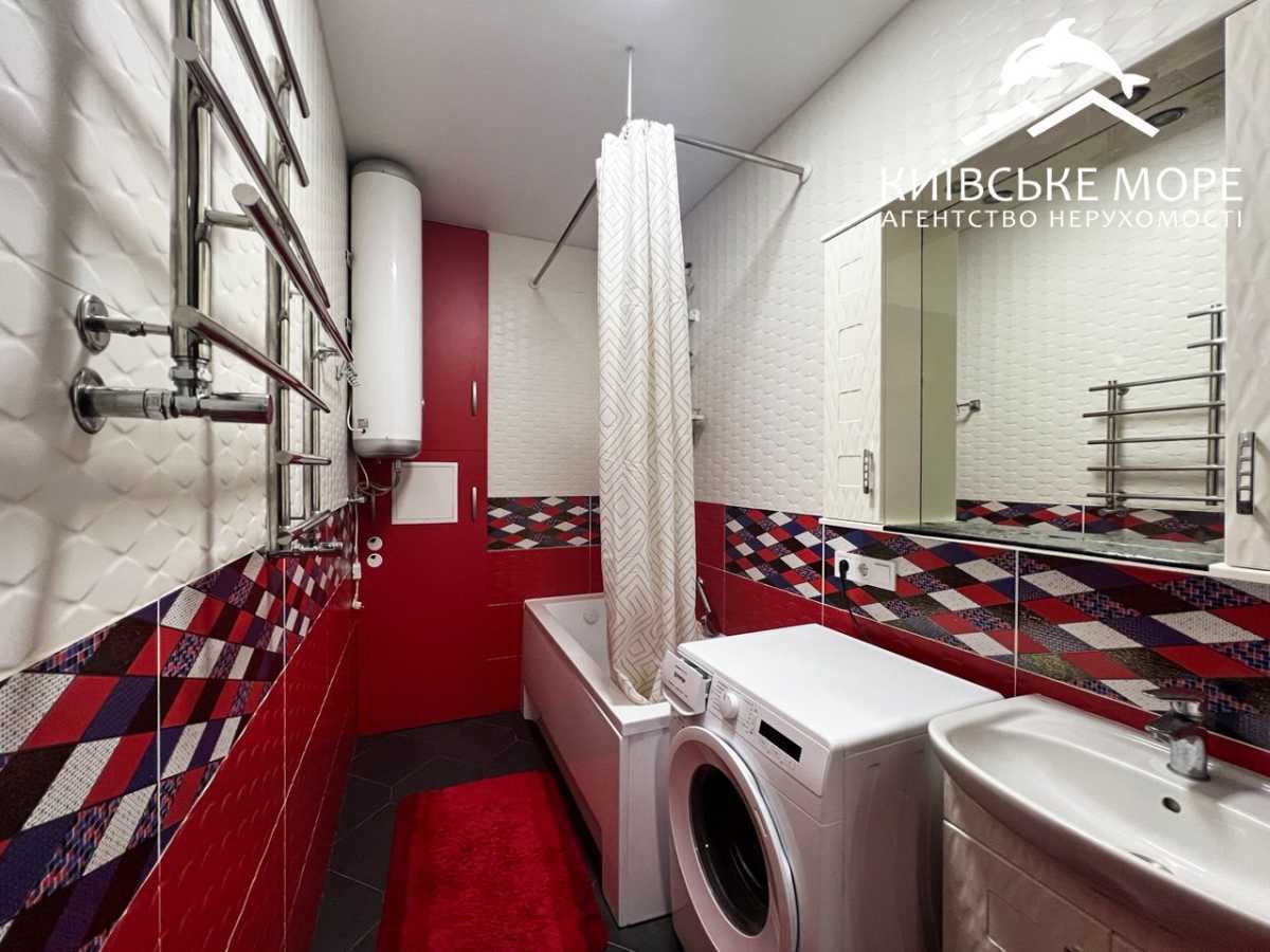 Продажа 4-комнатной квартиры 125.5 м², Воскресенская ул., 14Е