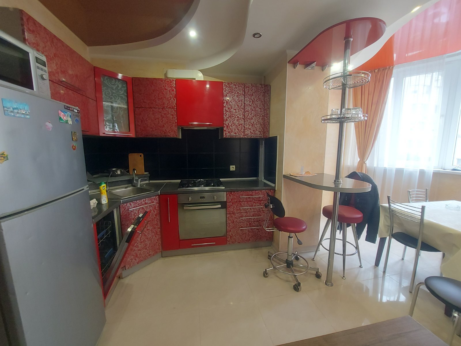 Оренда 1-кімнатної квартири 56 м², Костанді вул., 201