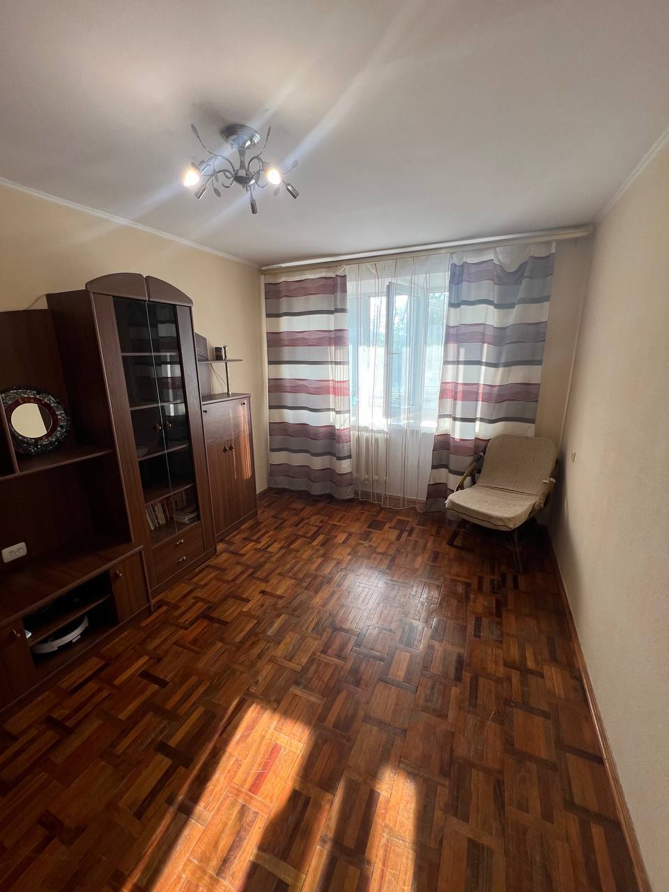 Продажа 1-комнатной квартиры 39 м², Александра Поля просп.