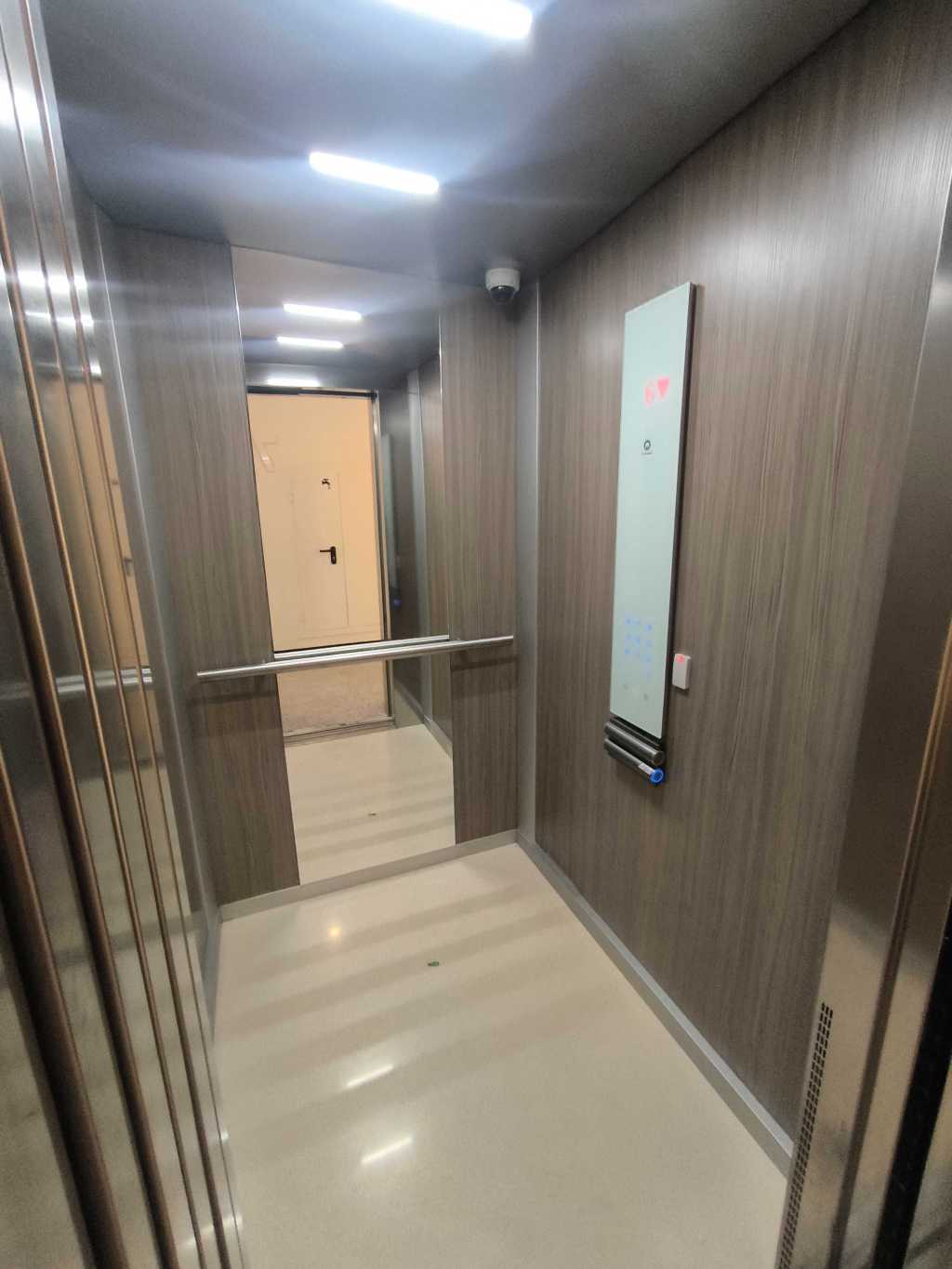 Продажа 2-комнатной квартиры 88 м², Набережно-Рыбальская ул., 9