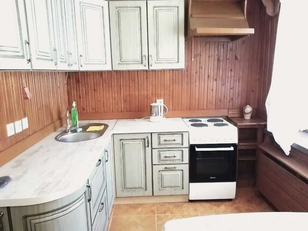 Аренда 3-комнатной квартиры 70 м², Славгородская ул., 10