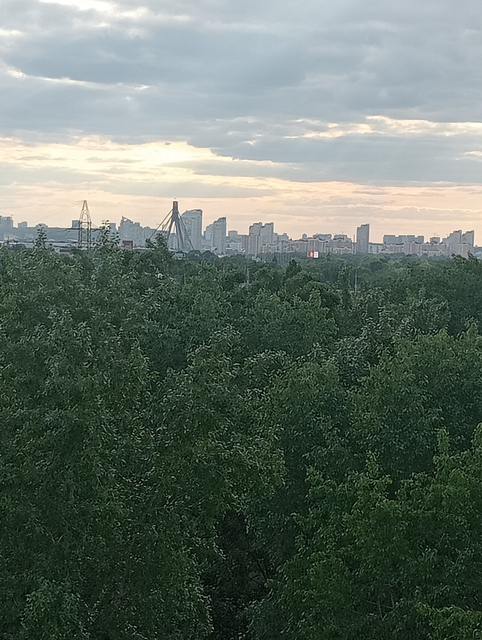 Оренда кімнати/частини квартири, Володимира Маяковського просп., 5А