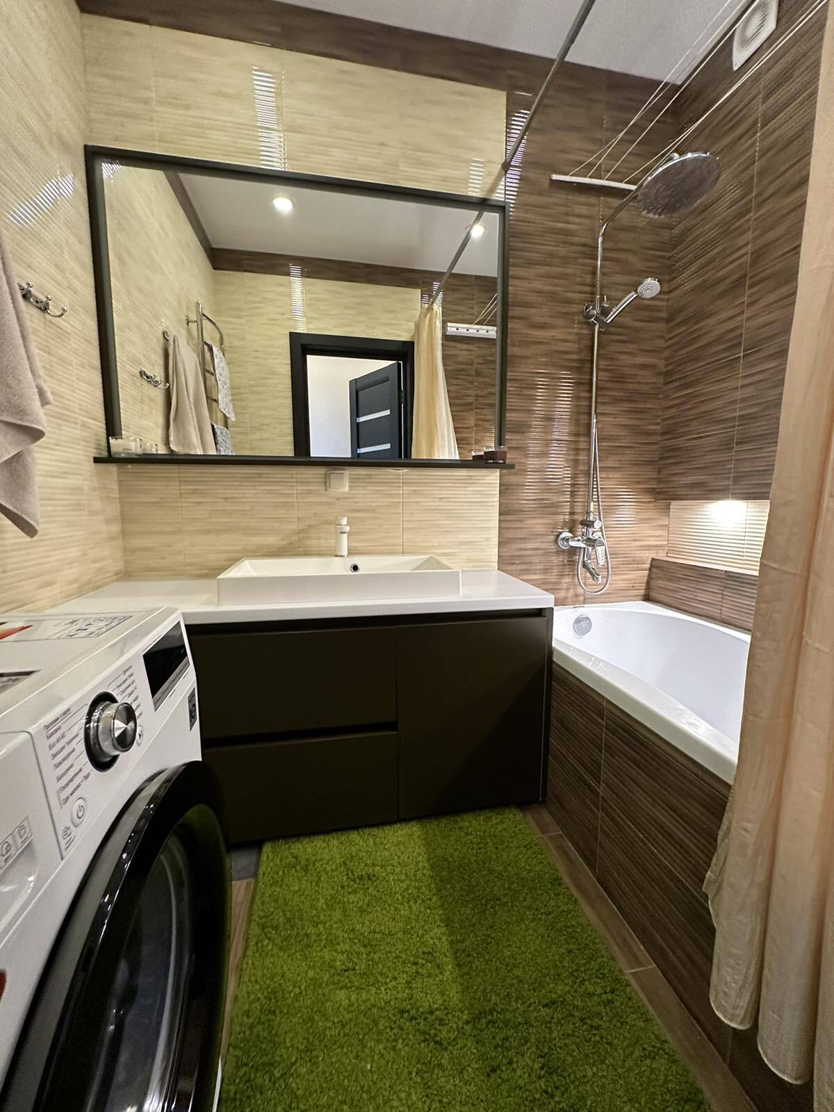 Продажа 2-комнатной квартиры 55 м²
