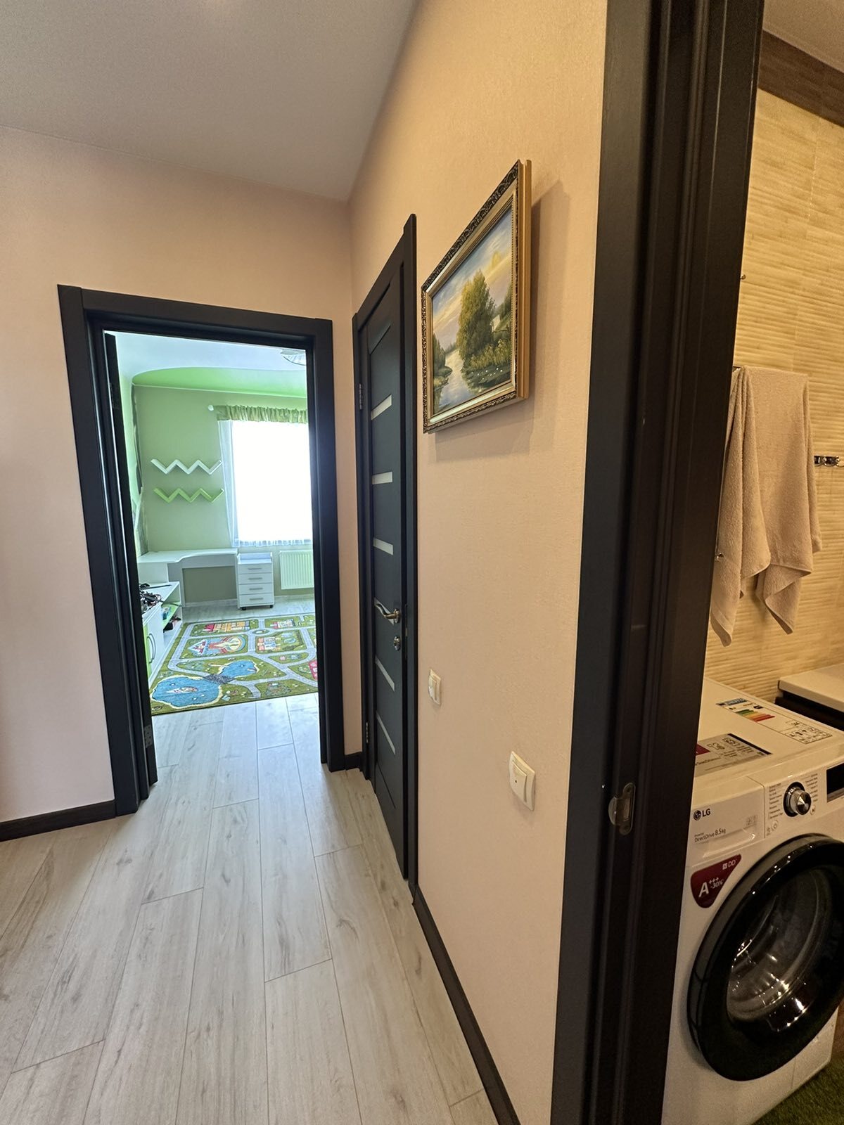 Продажа 2-комнатной квартиры 55 м²