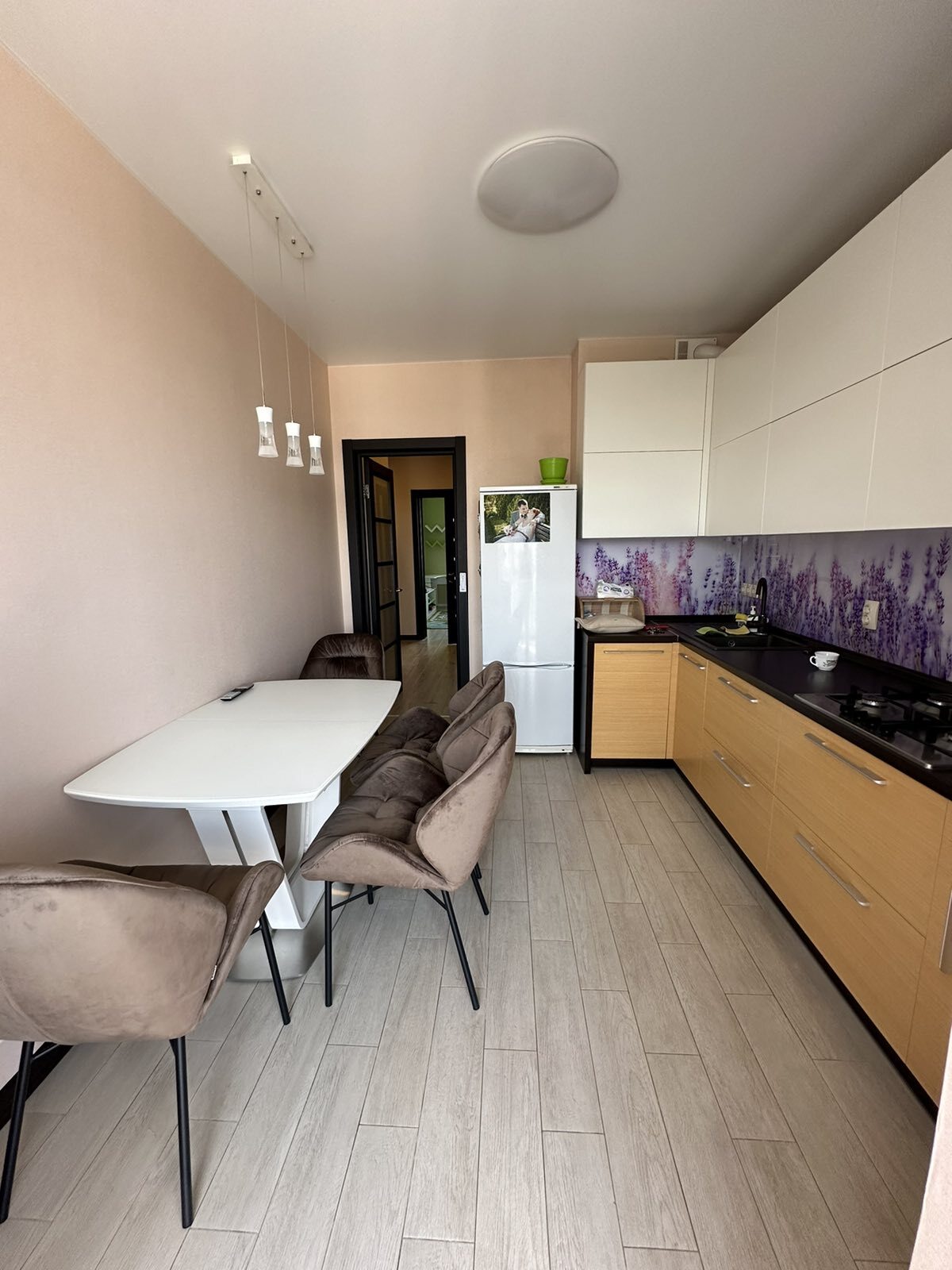 Продажа 2-комнатной квартиры 55 м²