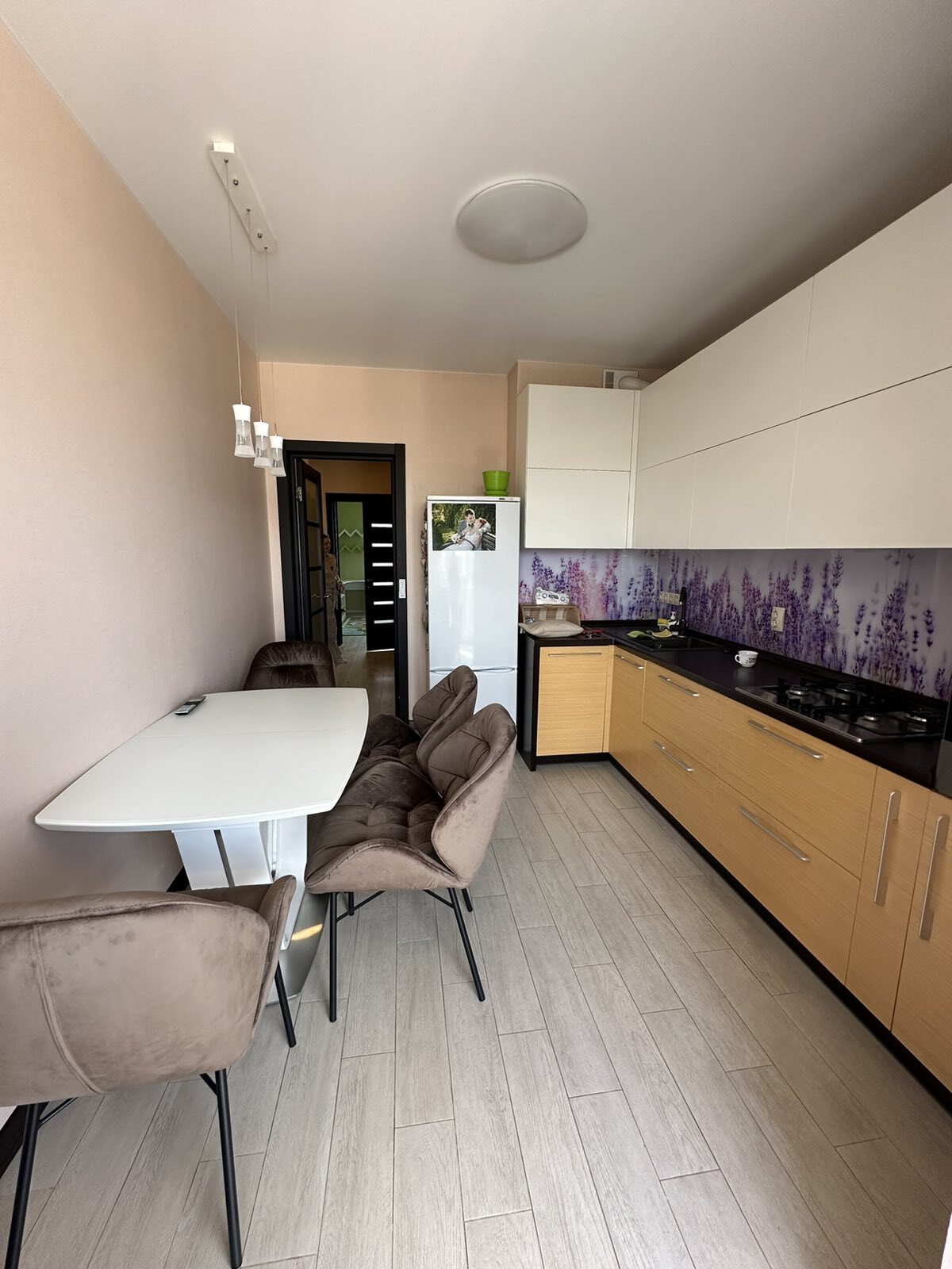Продажа 2-комнатной квартиры 55 м²