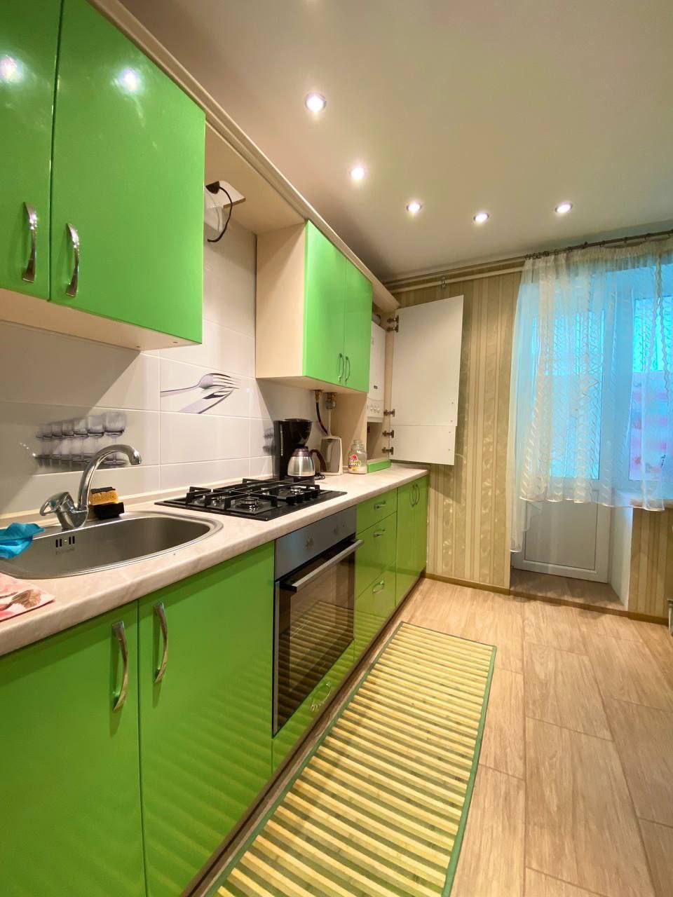 Продаж 2-кімнатної квартири 54 м², Данила Галицького вул.