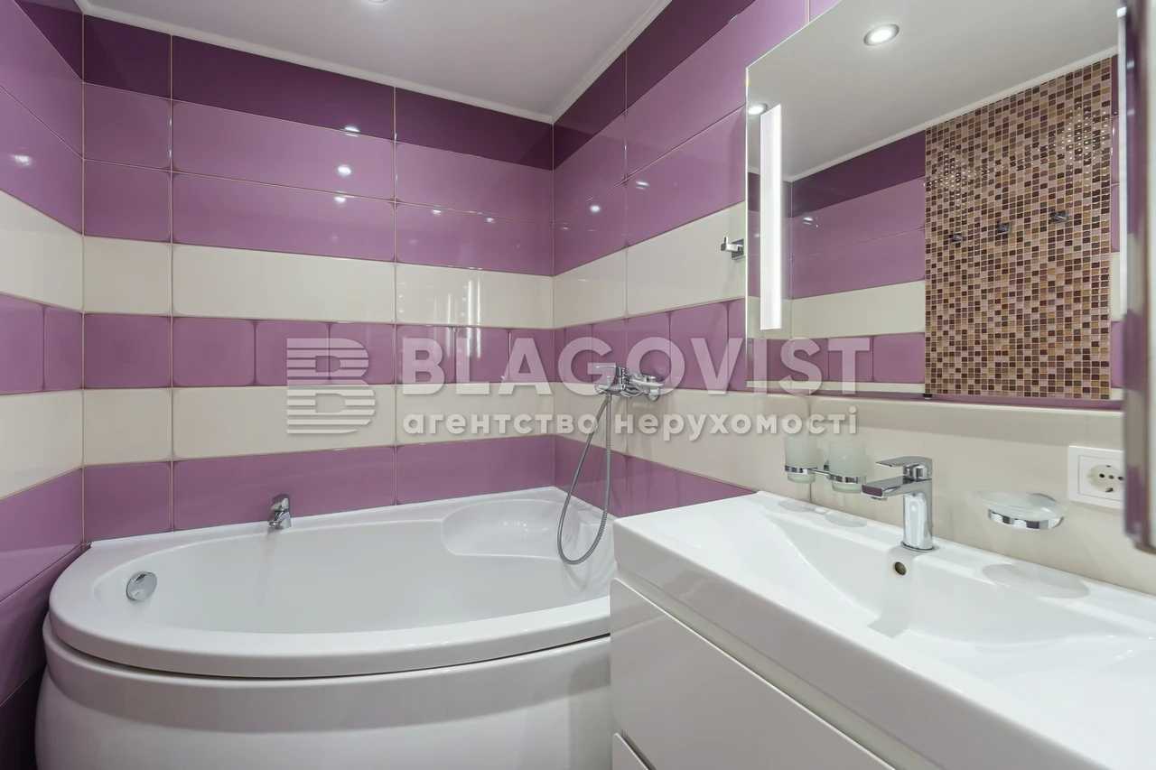 Продаж 3-кімнатної квартири 91.3 м², Урлівська вул., 24