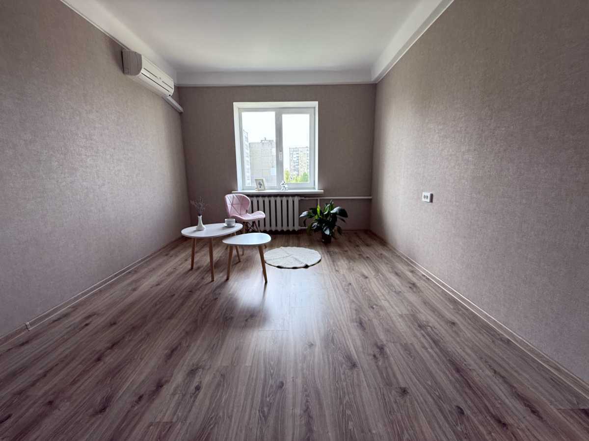 Продажа 3-комнатной квартиры 61 м², Светлицкого ул., 24В
