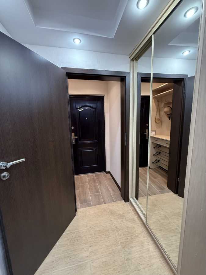 Продажа 3-комнатной квартиры 61 м², Светлицкого ул., 24В