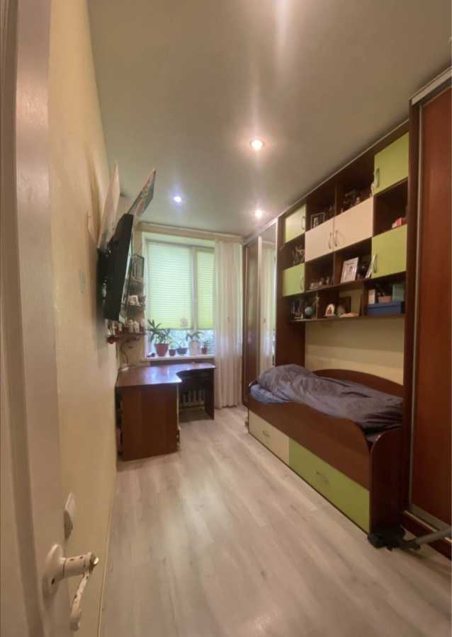 Продаж 3-кімнатної квартири 62 м², Юрківська вул., 36/10