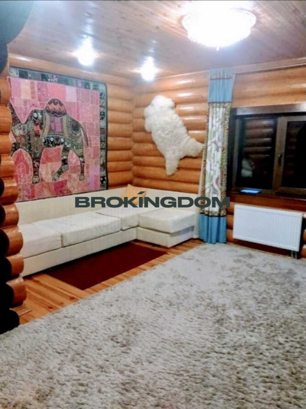 Продаж будинку 145 м²