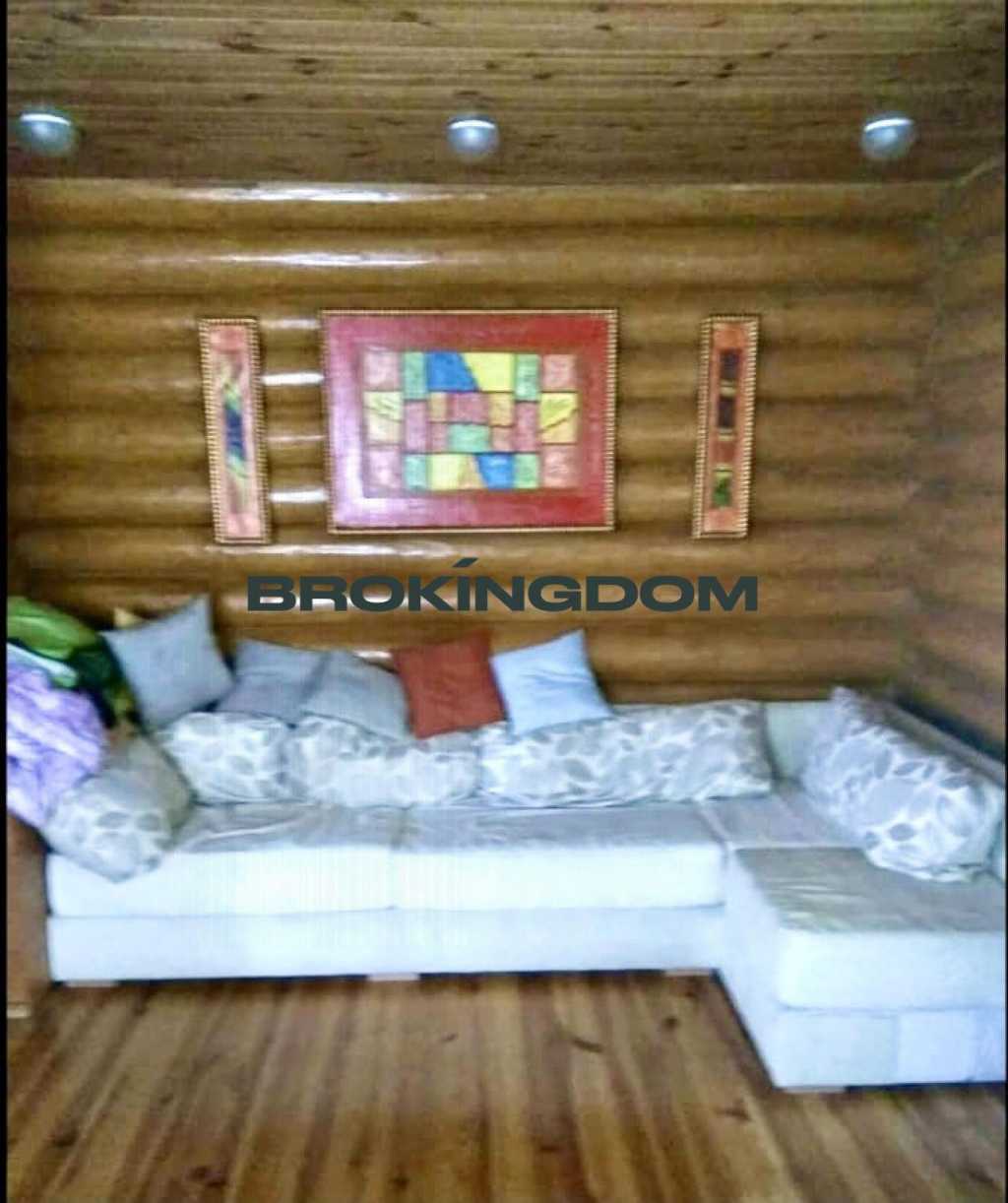 Продаж будинку 145 м²