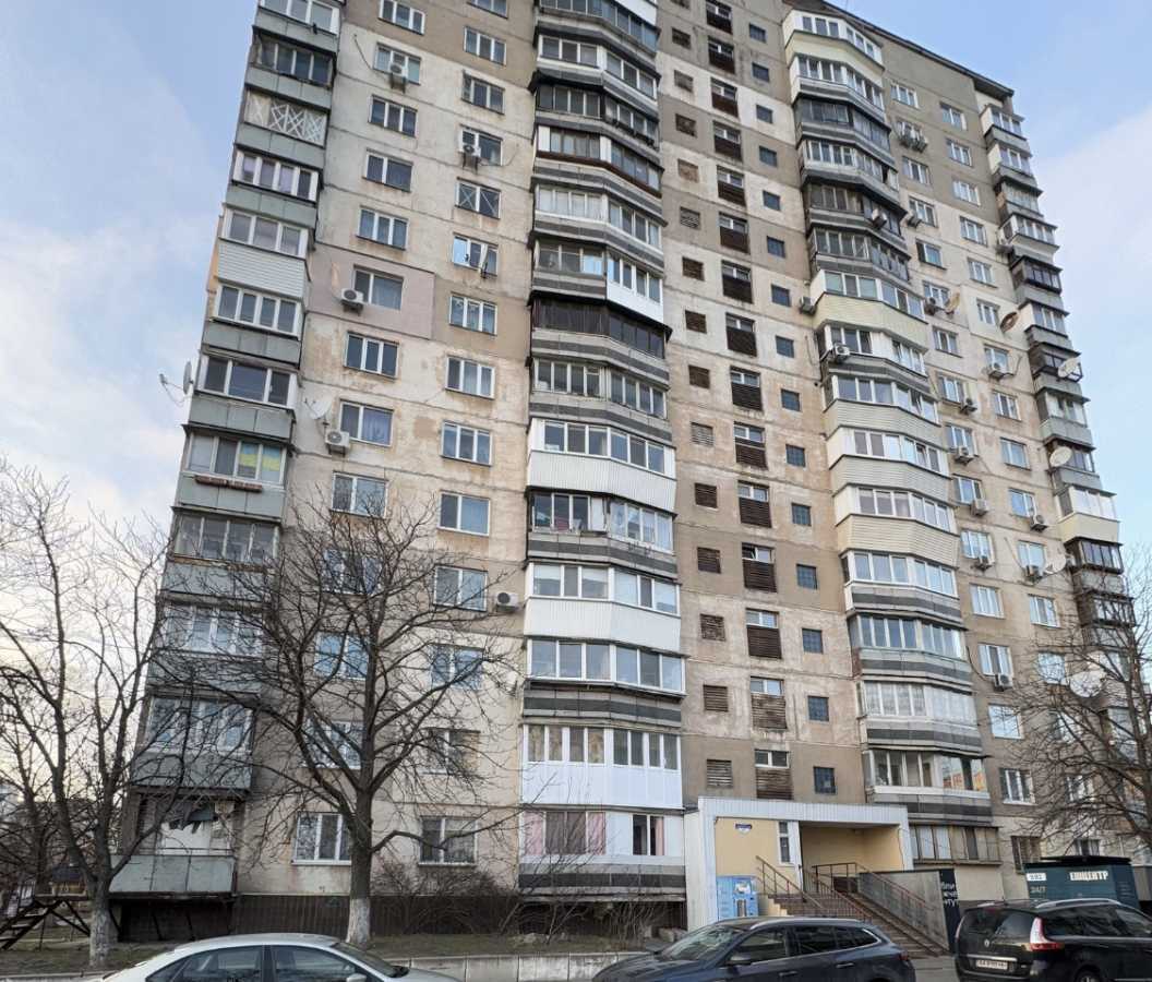 Продажа 3-комнатной квартиры 68 м², Свободы просп., 28А