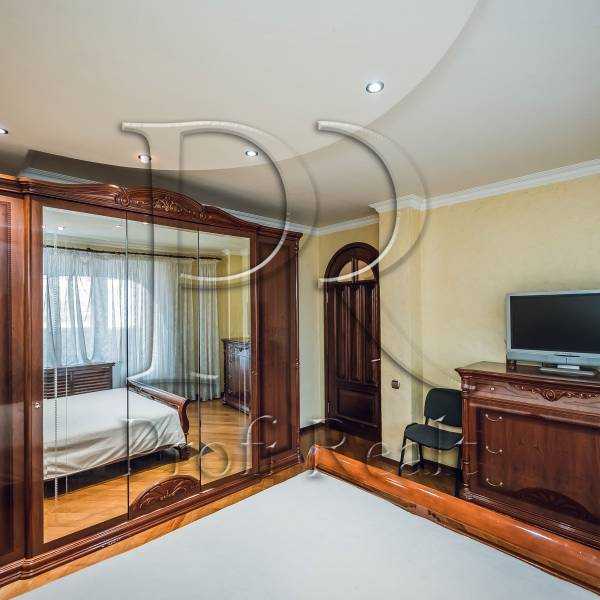 Продажа 2-комнатной квартиры 74 м², Павла Тычины просп., 16/2
