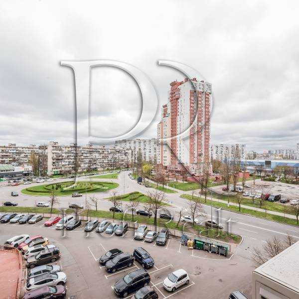 Продажа 2-комнатной квартиры 74 м², Павла Тычины просп., 16/2
