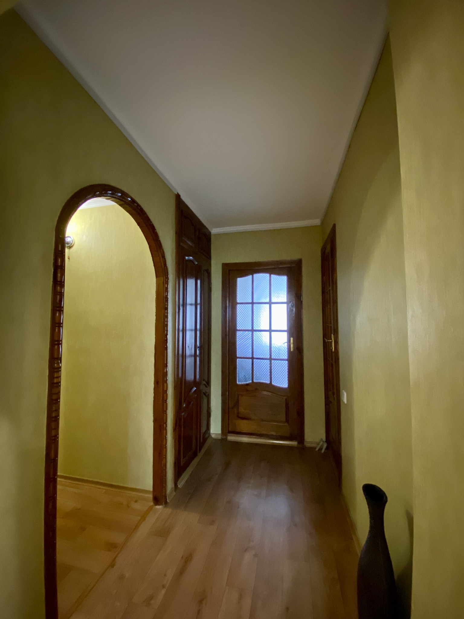 Продажа 3-комнатной квартиры 66 м², Богоявленский просп., 325/1