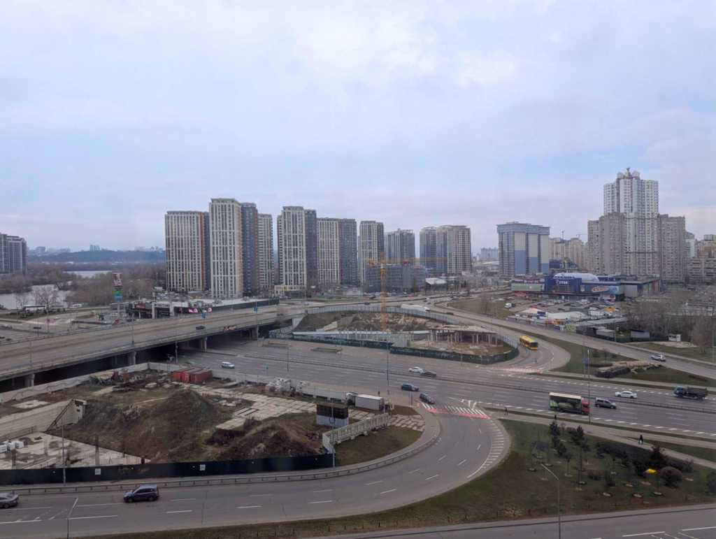 Продажа 2-комнатной квартиры 101 м², Николая Бажана просп., 10