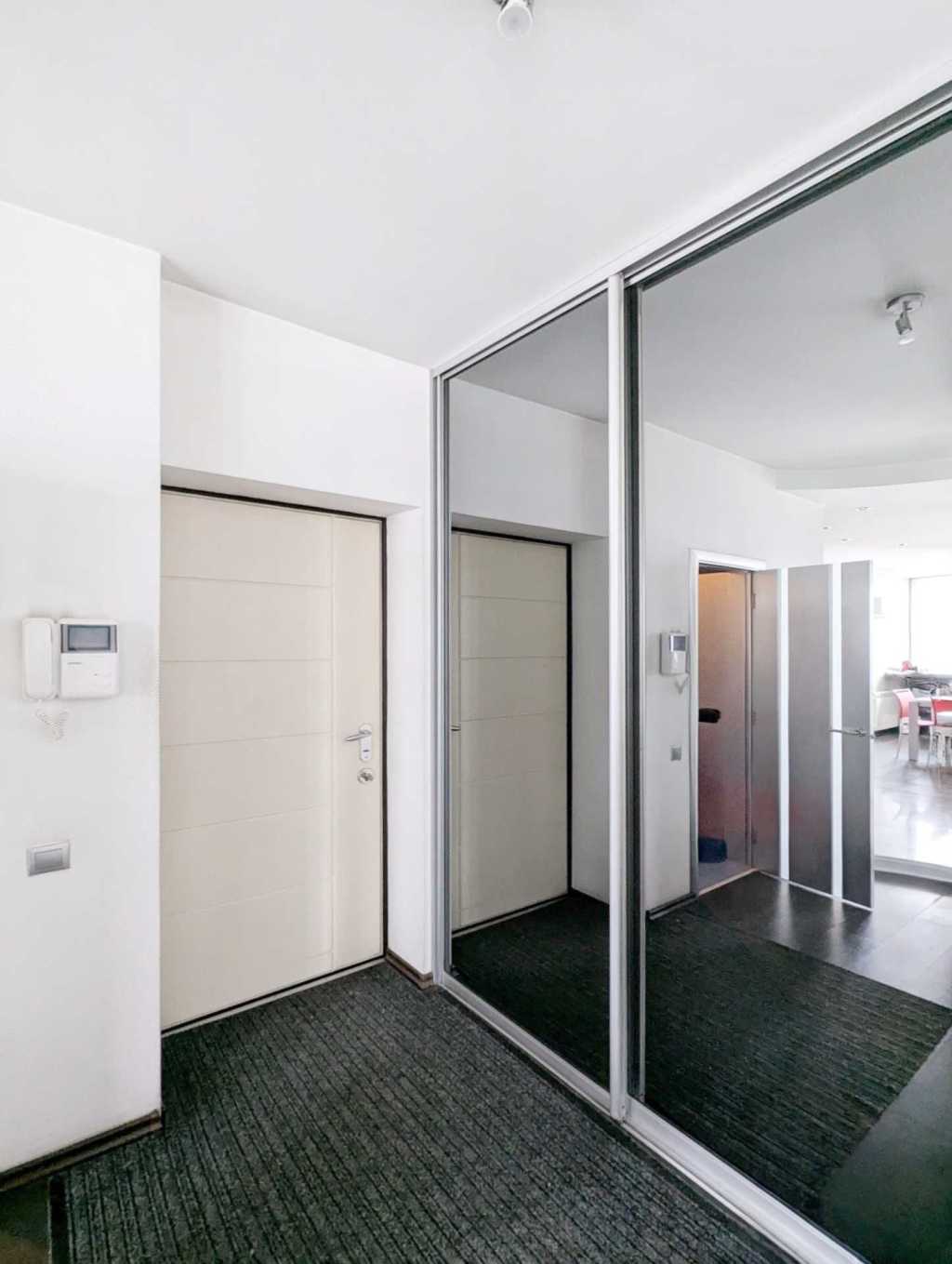 Продажа 2-комнатной квартиры 101 м², Николая Бажана просп., 10
