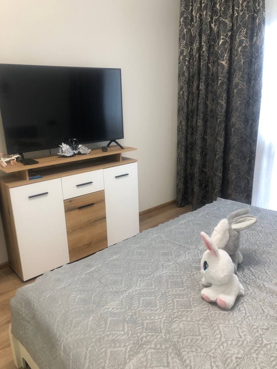 Аренда 1-комнатной квартиры 42 м², Михаила Максимовича ул., 28-Е