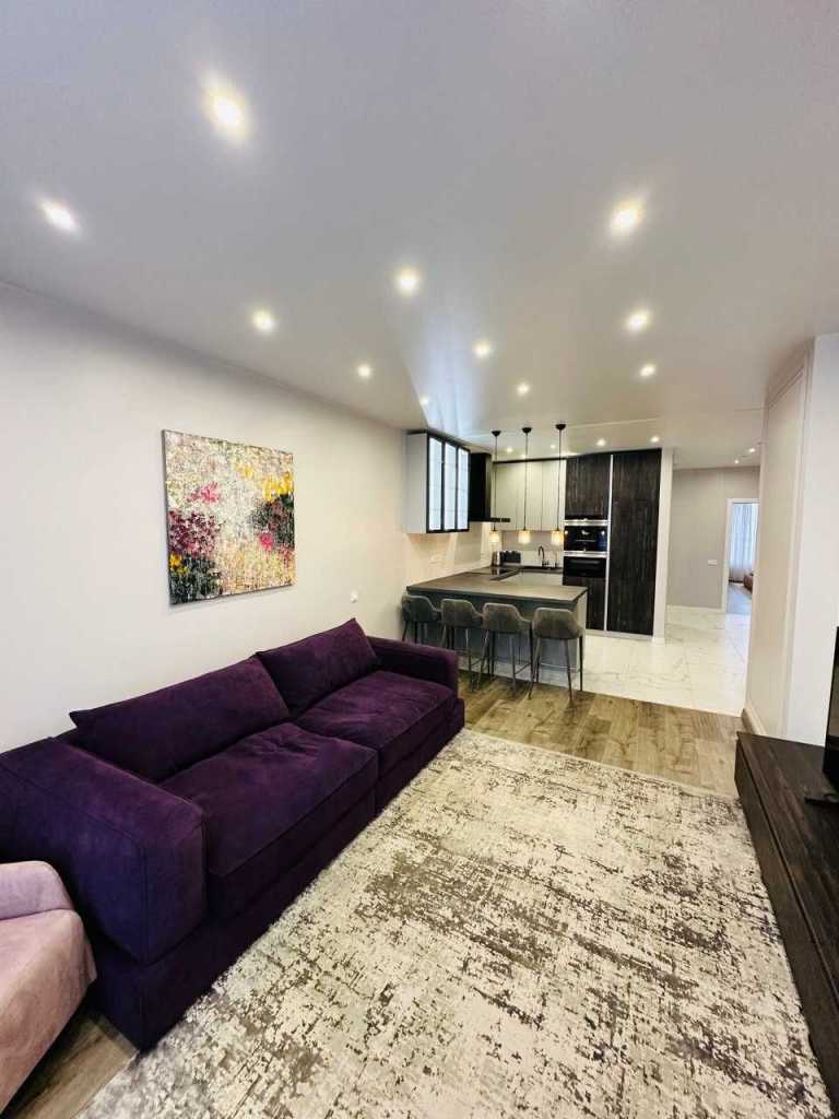 Продаж 2-кімнатної квартири 90 м², Академіка Вільямса вул.