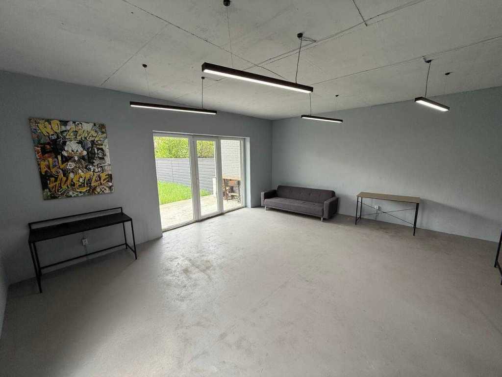 Продажа 3-комнатной квартиры 175 м², 53-я Садовая ул.