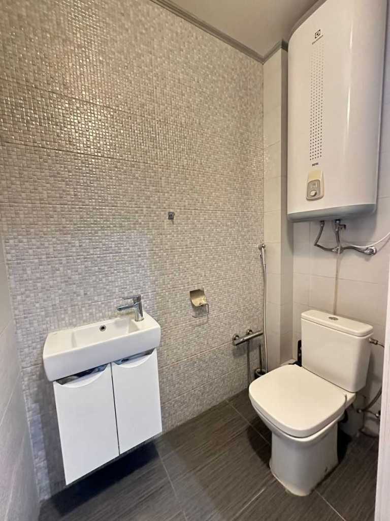 Продажа 3-комнатной квартиры 74 м², Академика Вильямса ул.
