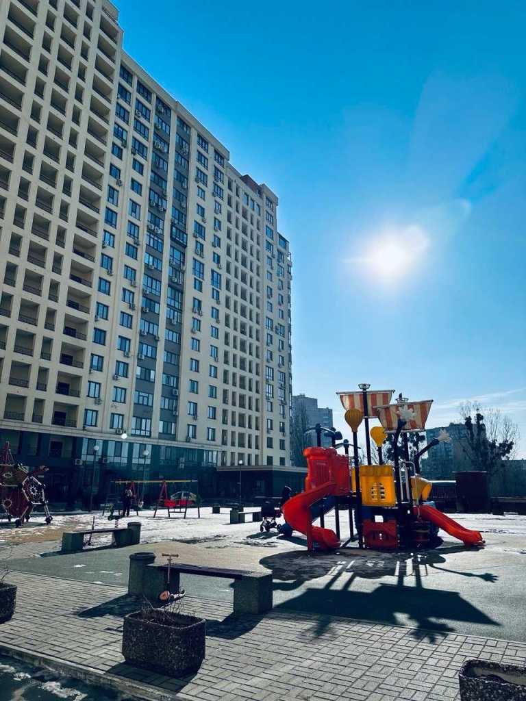 Продажа 3-комнатной квартиры 74 м², Академика Вильямса ул.