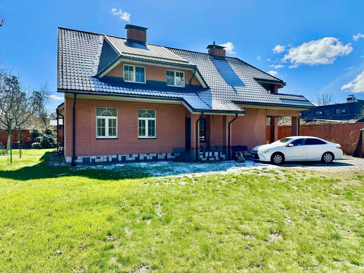 Продаж будинку 240 м², Квітки Цісик вул., 81