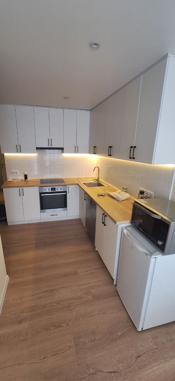 Аренда 1-комнатной квартиры 38 м², Генерала Наумова ул., вул.1Б