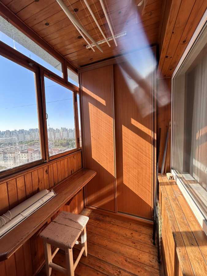 Оренда 3-кімнатної квартири 74 м², Наталії Ужвій вул., 4Г
