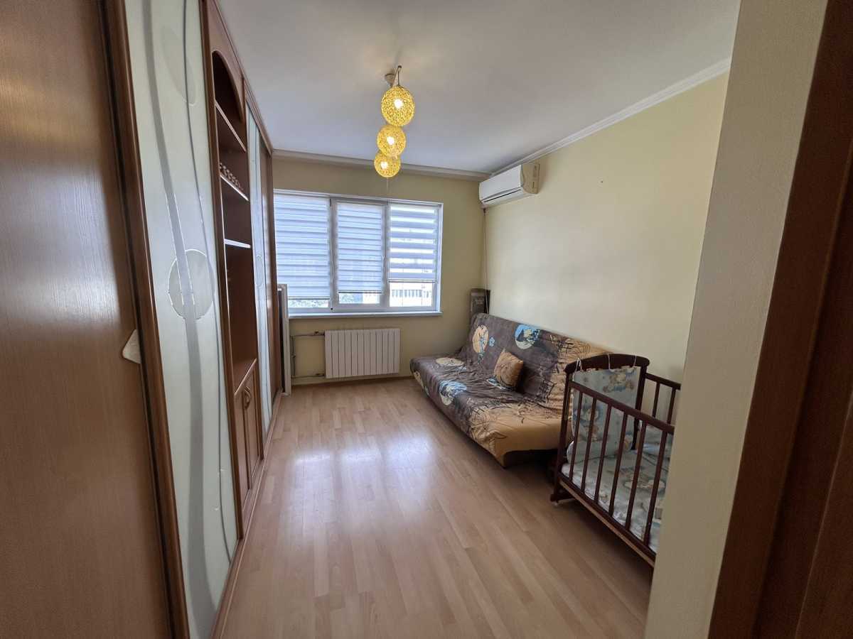 Оренда 3-кімнатної квартири 74 м², Наталії Ужвій вул., 4Г