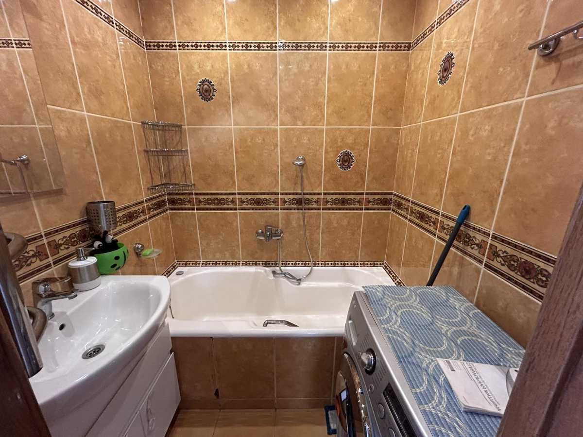 Оренда 3-кімнатної квартири 74 м², Наталії Ужвій вул., 4Г