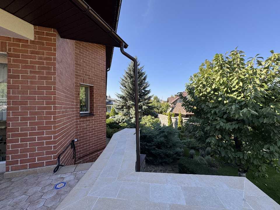 Продаж будинку 419.2 м², Володимирська, 30