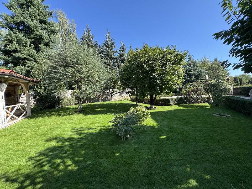 Продаж будинку 419.2 м², Володимирська, 30