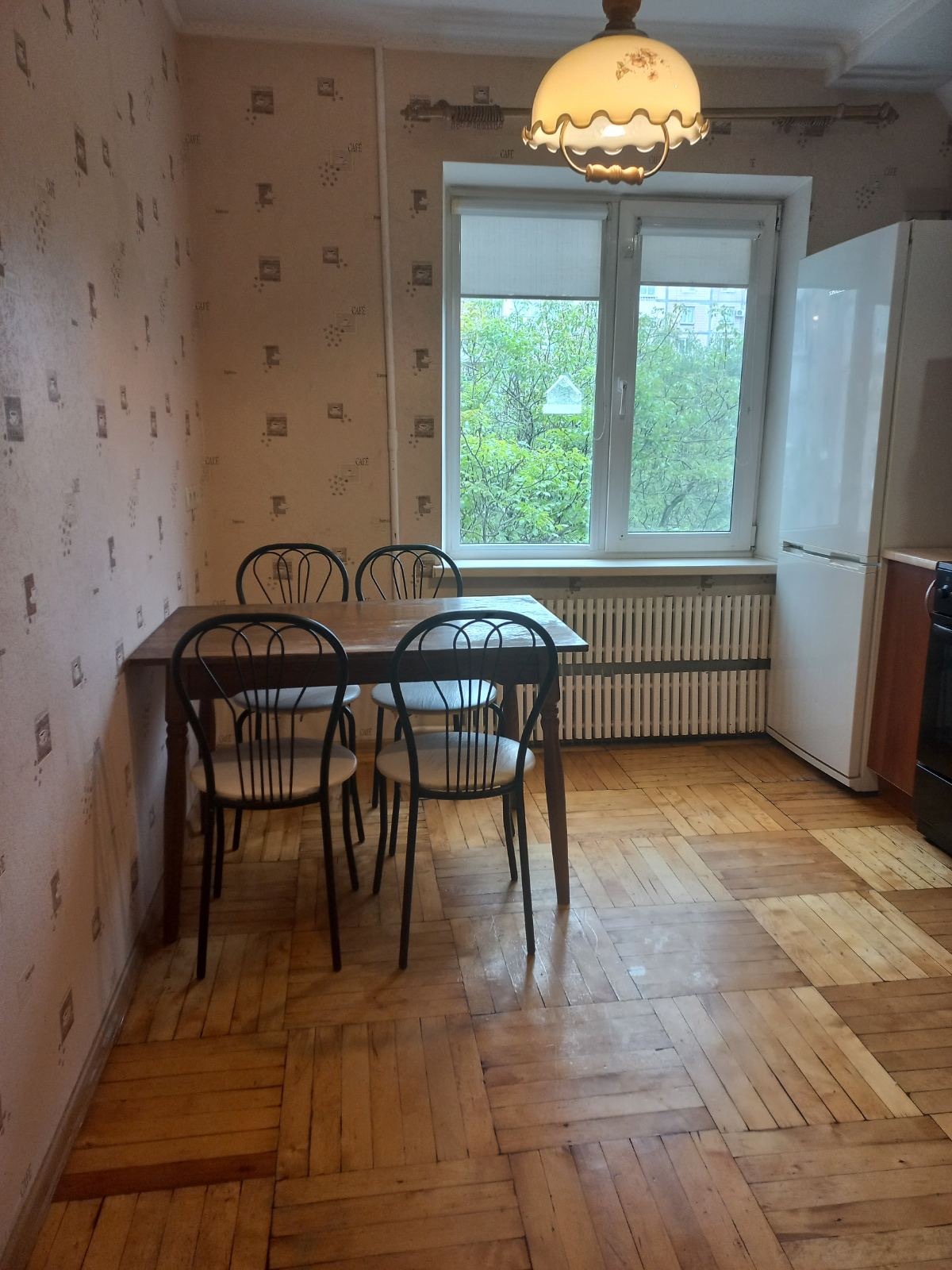 Оренда 3-кімнатної квартири 68 м², Дніпровські Пороги вул., 19