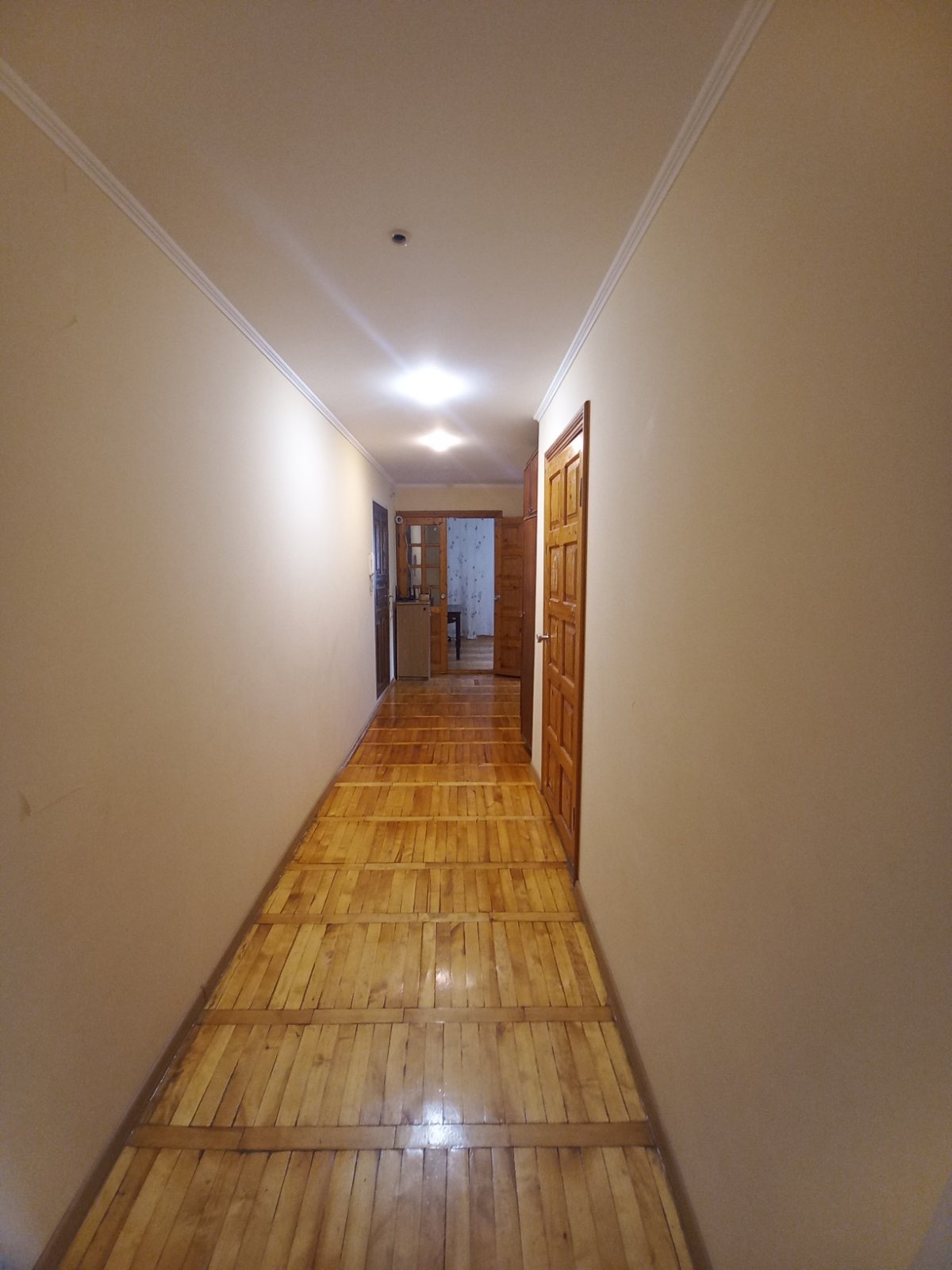 Оренда 3-кімнатної квартири 68 м², Дніпровські Пороги вул., 19