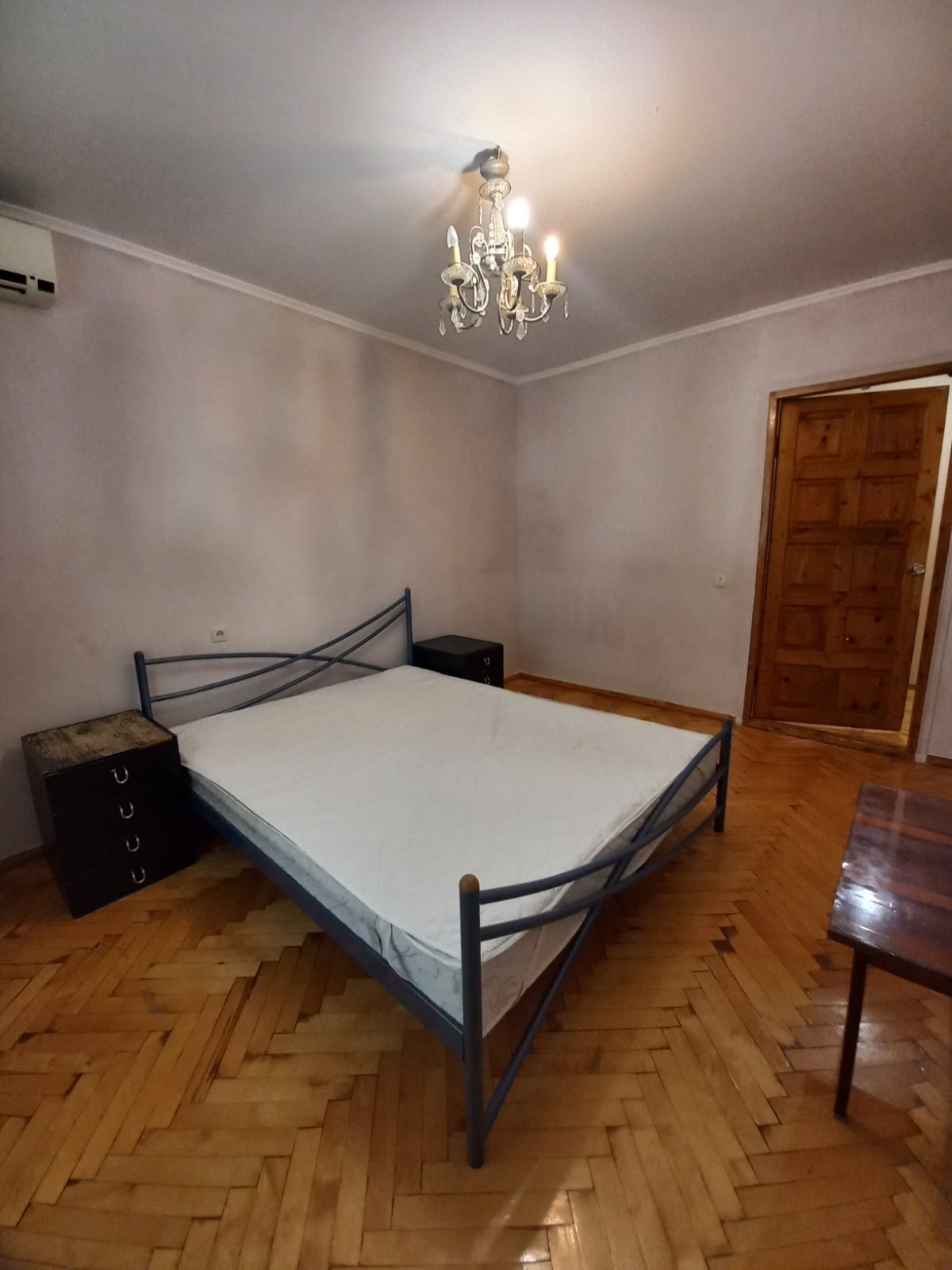 Оренда 3-кімнатної квартири 68 м², Дніпровські Пороги вул., 19
