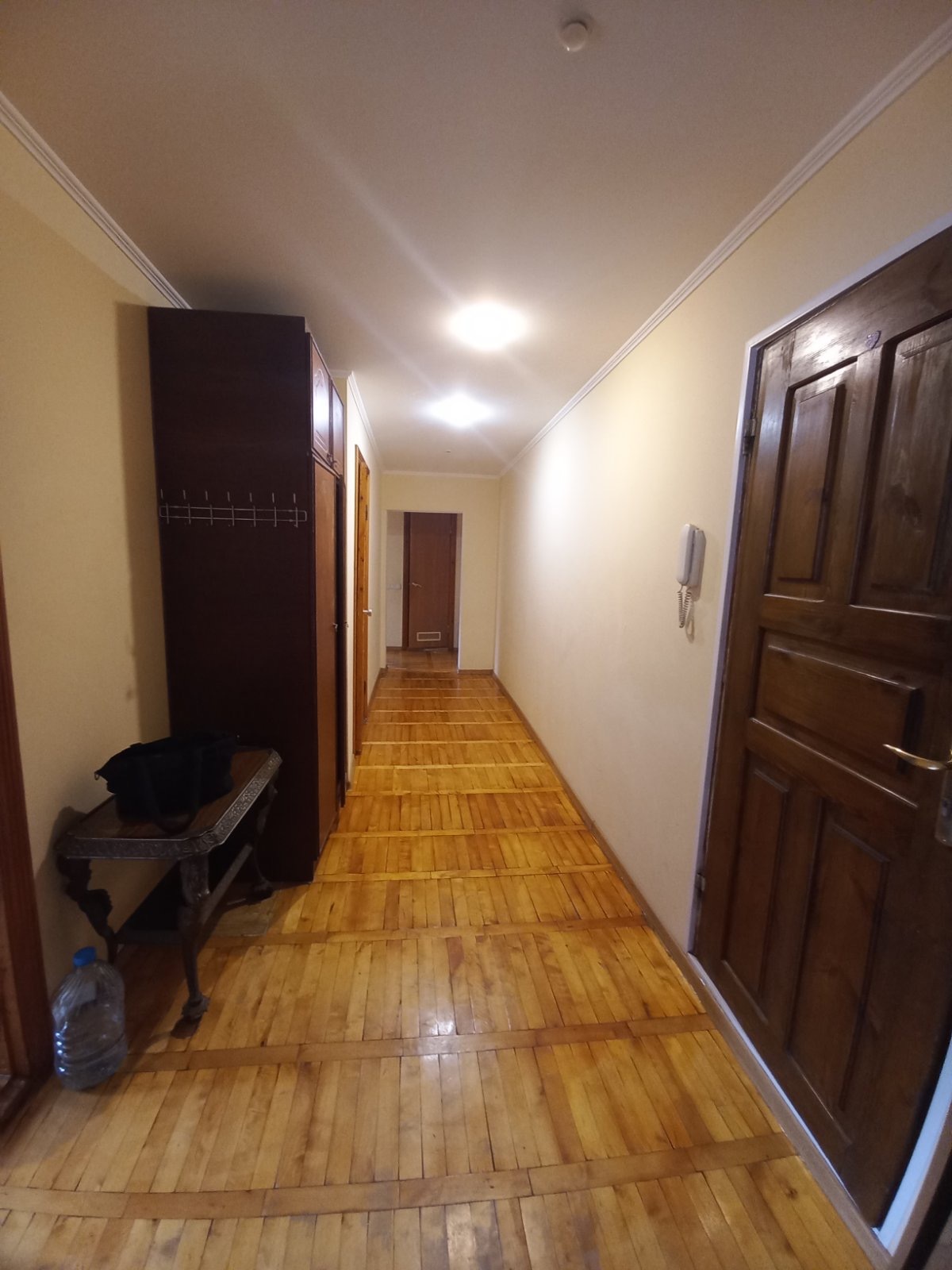 Оренда 3-кімнатної квартири 68 м², Дніпровські Пороги вул., 19