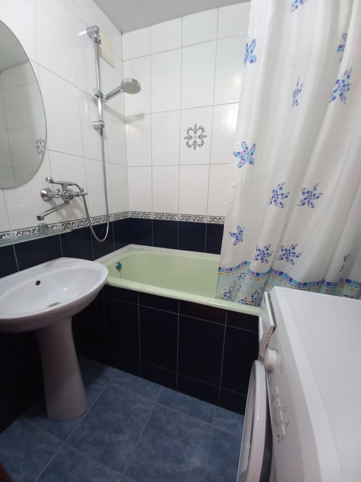 Оренда 3-кімнатної квартири 68 м², Дніпровські Пороги вул., 19