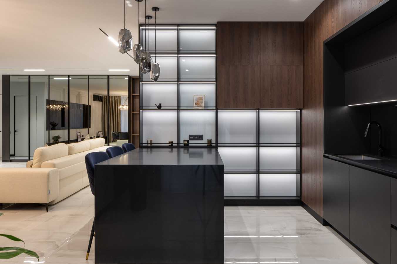 Продажа 3-комнатной квартиры 114 м², Саперное Поле ул., 3