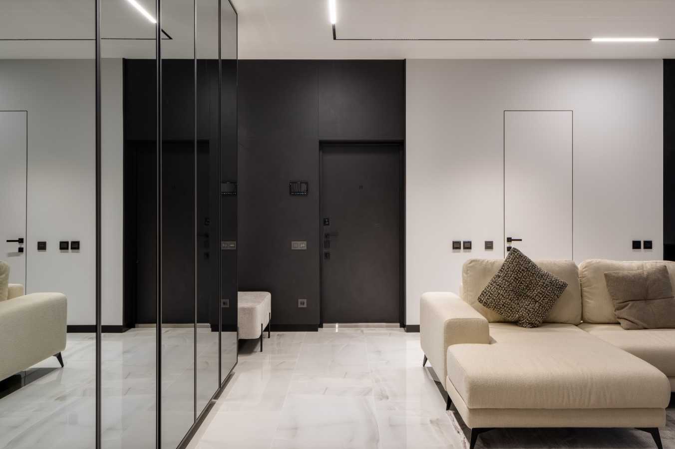 Продажа 3-комнатной квартиры 114 м², Саперное Поле ул., 3