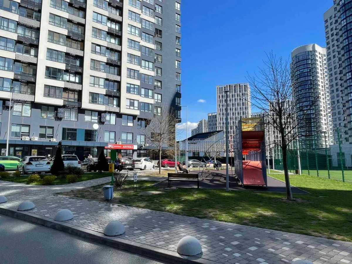 Продажа 1-комнатной квартиры 54.3 м², Осокорская ул., 2А