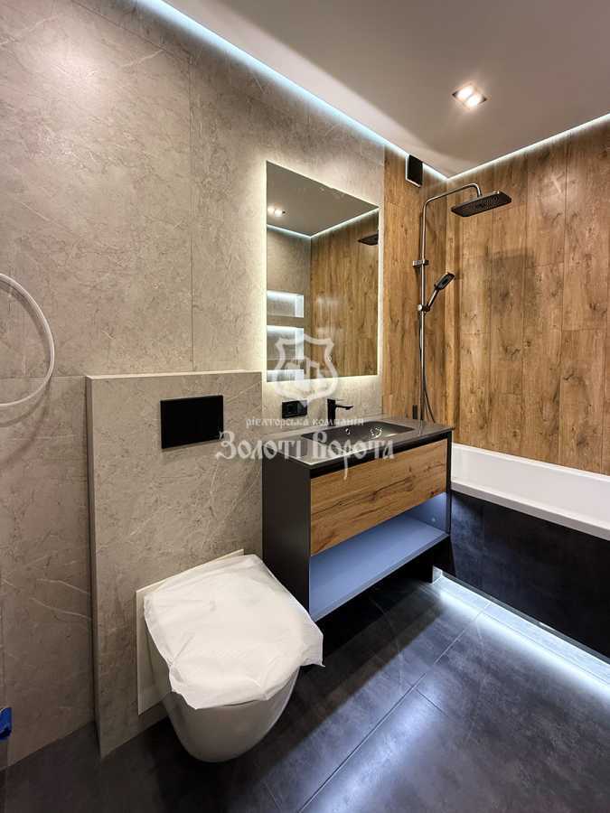 Продаж 2-кімнатної квартири 73.3 м², Північно-Сирецька вул., 8