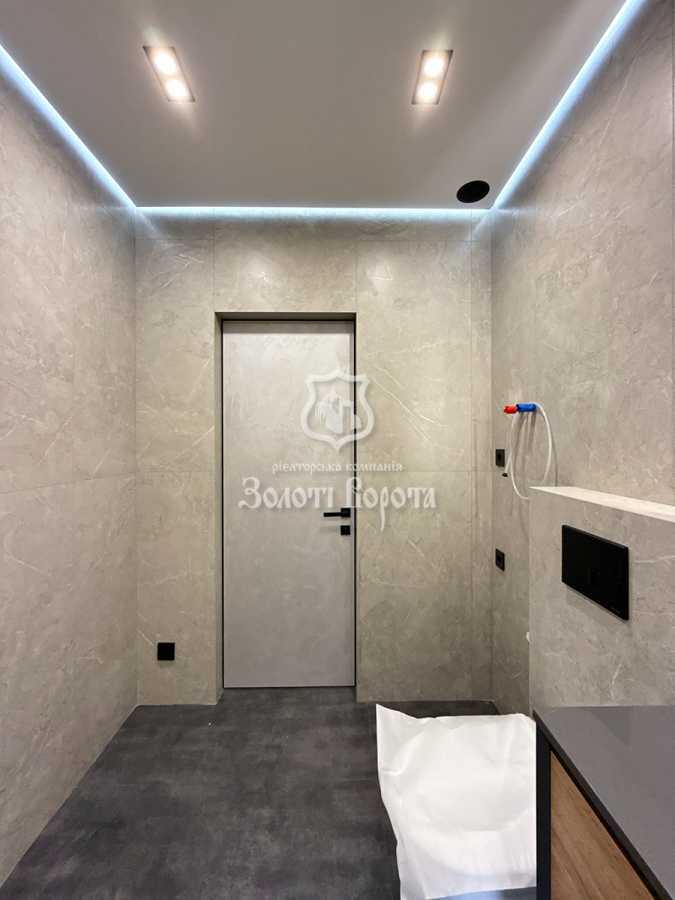 Продаж 2-кімнатної квартири 73.3 м², Північно-Сирецька вул., 8