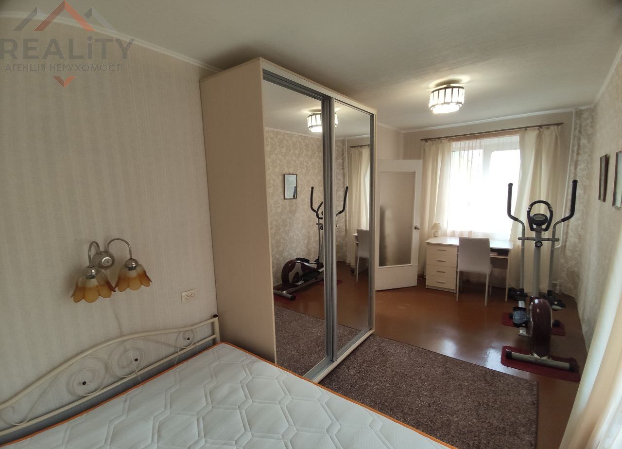 Продажа 2-комнатной квартиры 47 м², Филиппа Орлика просп.