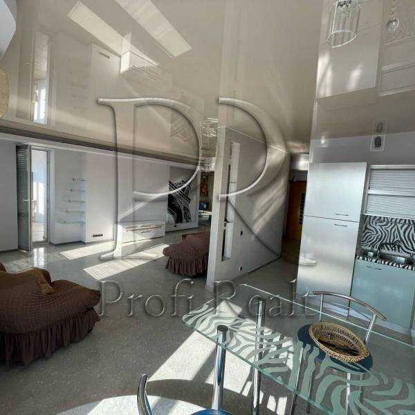 Продажа 2-комнатной квартиры 77 м², Княжий Затон ул., 11