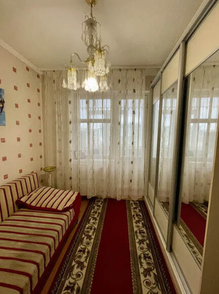 Продажа 3-комнатной квартиры 62.6 м², Михаила Лушпы просп.